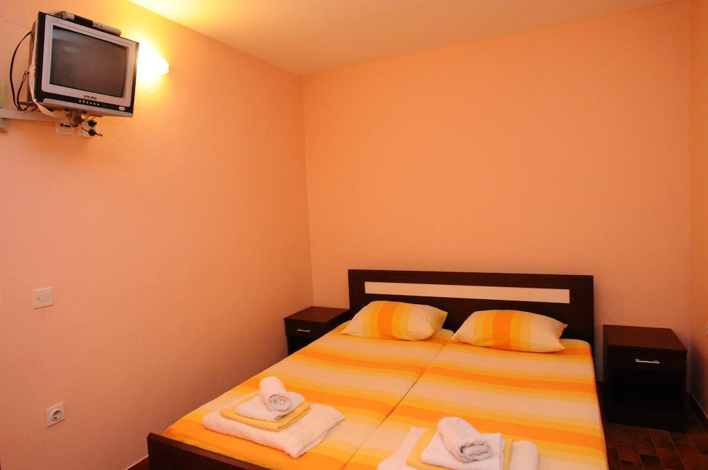 Apartments Vukotić Petrovac Pokój zdjęcie