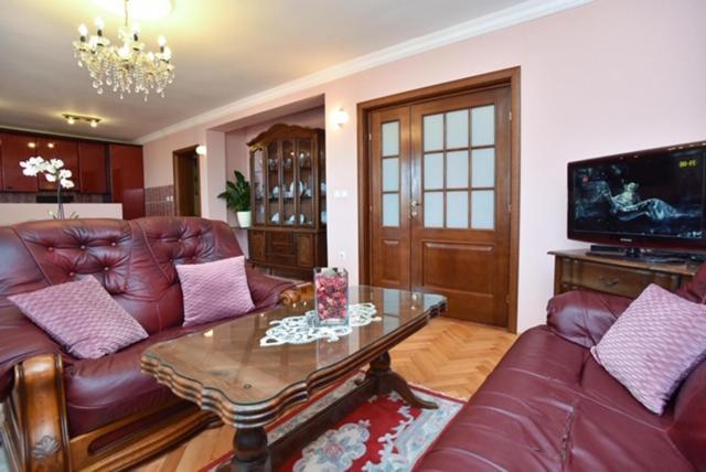 Apartments Vukotić Petrovac Zewnętrze zdjęcie