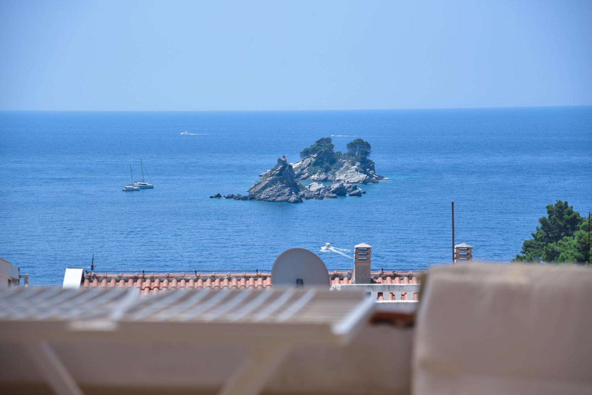Apartments Vukotić Petrovac Zewnętrze zdjęcie