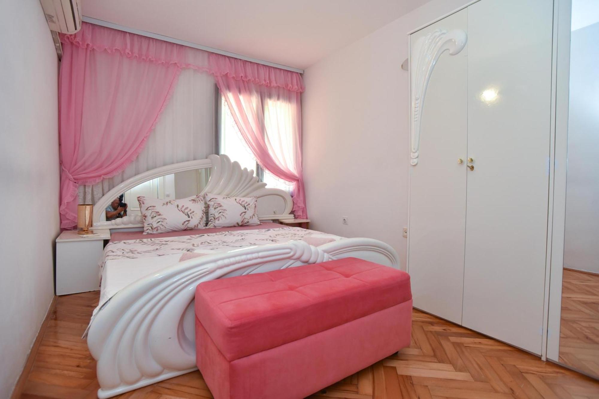 Apartments Vukotić Petrovac Zewnętrze zdjęcie